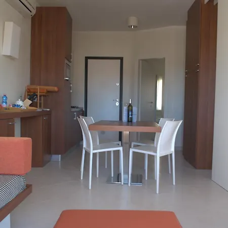Apartment Appartamenti Calarossa Isola Rossa (Sassari)