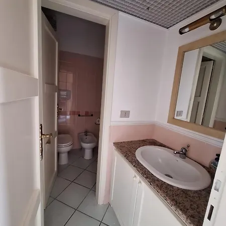 Appartamenti Calarossa Apartment *