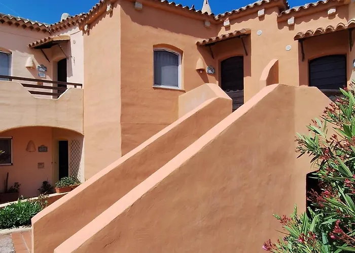 公寓 Roccia Rossa 罗萨岛